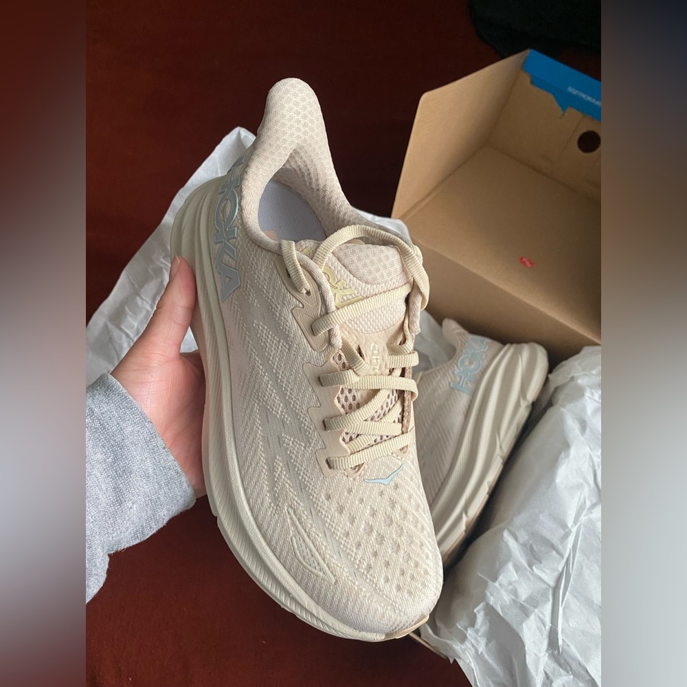 Hoka Womens Clifton 9